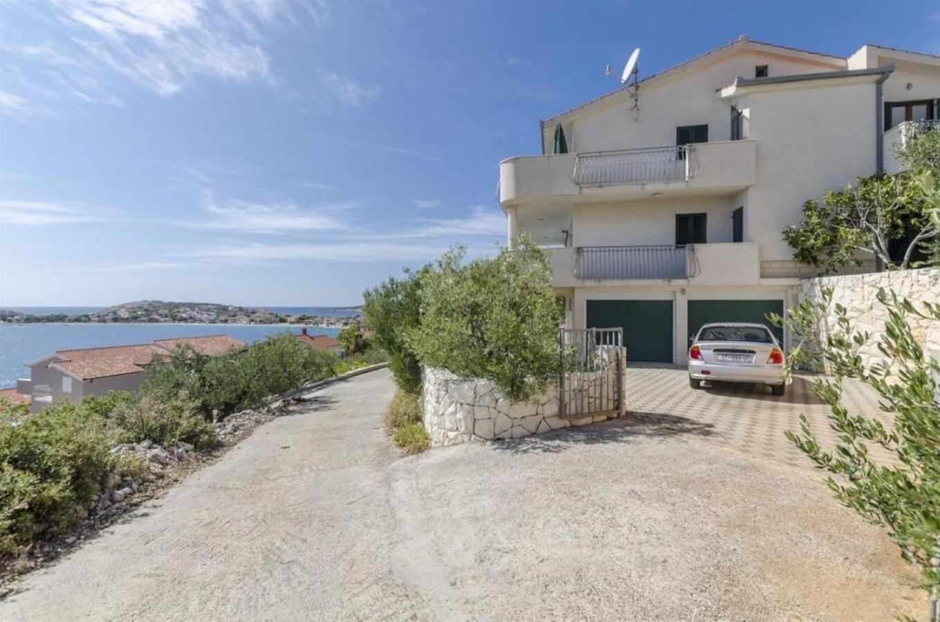 Apartments Mil - 80M From The Sea Sevid Exterior foto